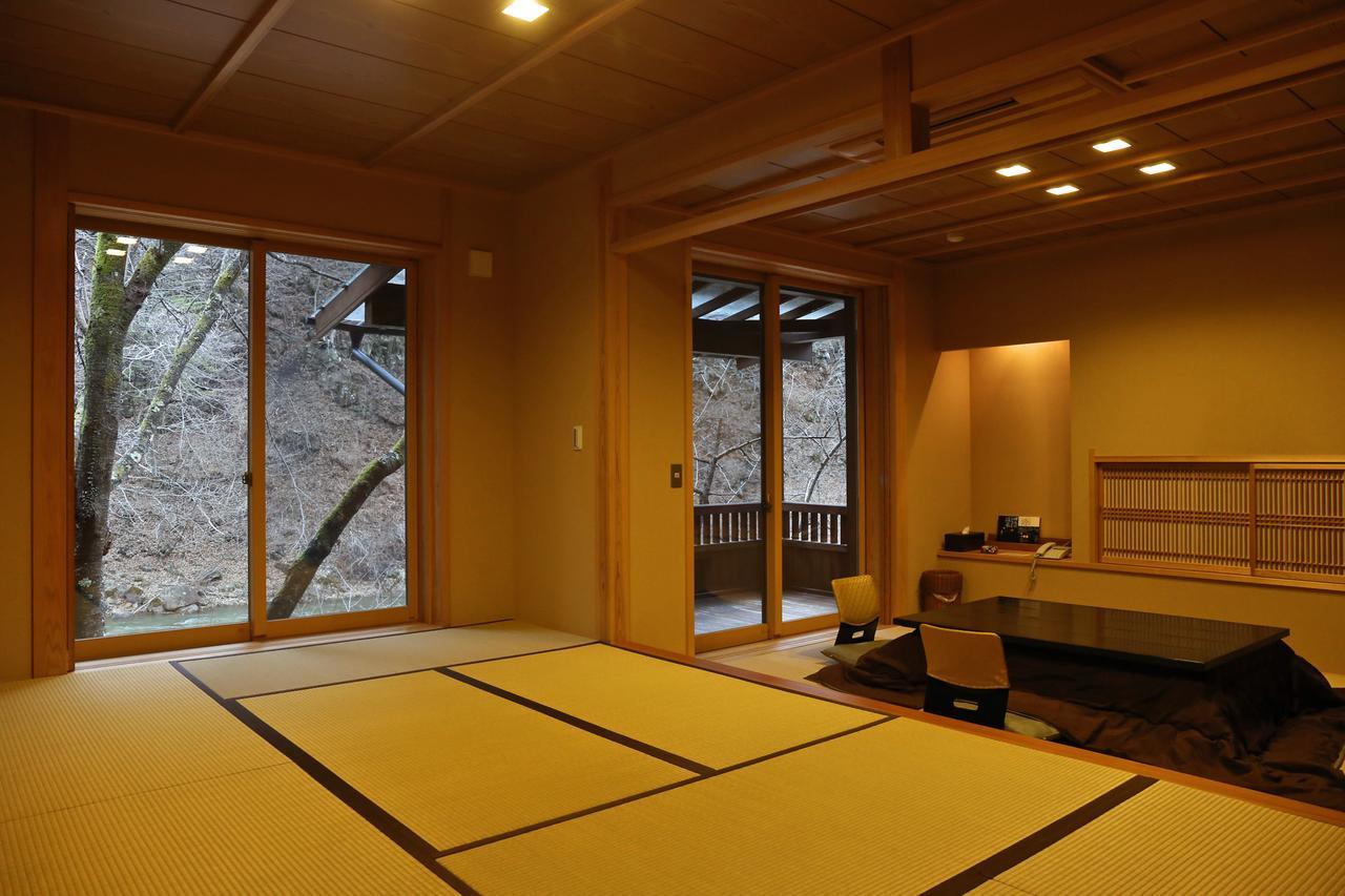 Hoshigaoka Sanso Hotel Kusatsu  Esterno foto